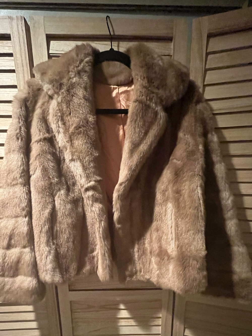 Women's Faux Fur Coat - Tan
